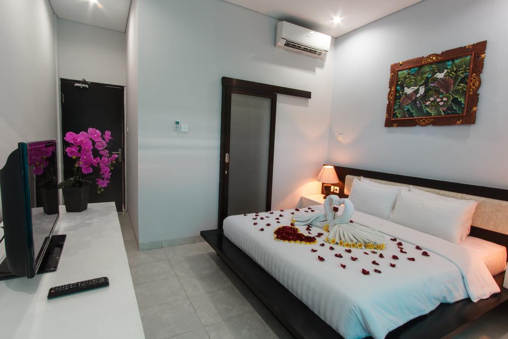 Rabasta Mahayana Kuta Hotel Bali Exterior foto
