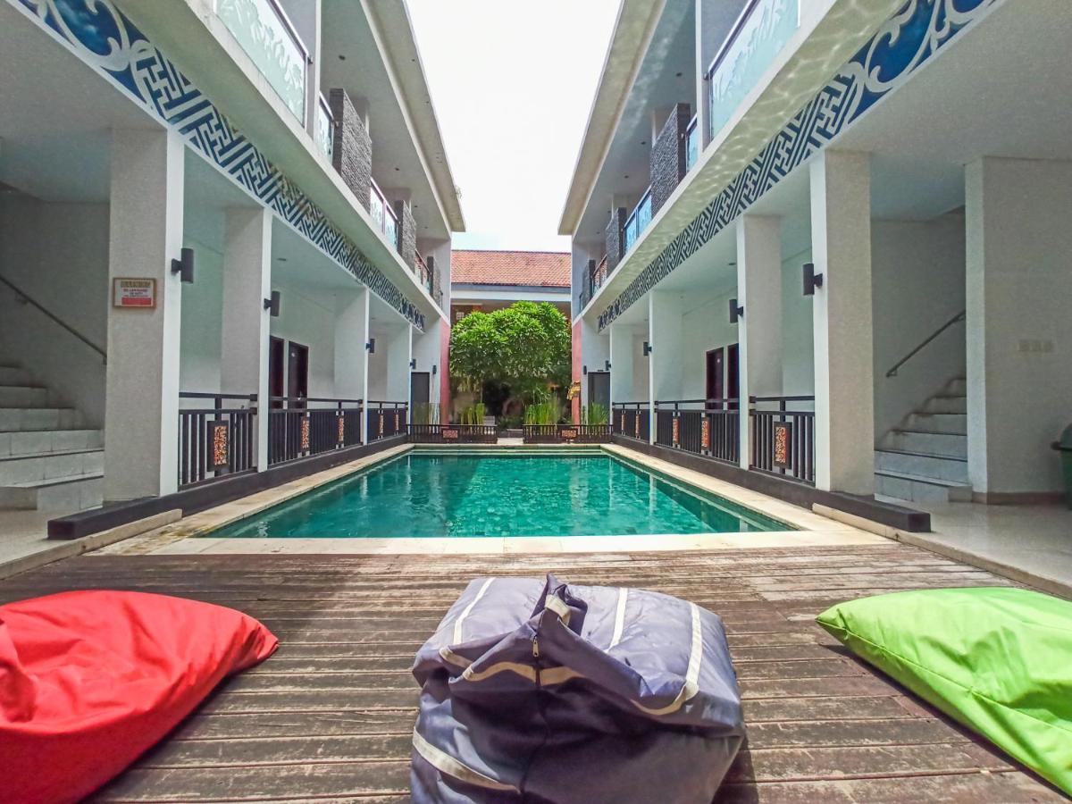 Rabasta Mahayana Kuta Hotel Bali Exterior foto